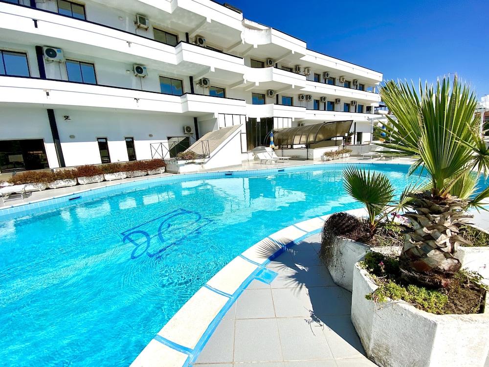 Hotel Club Clorinda Nuova Gestione 2024 Paestum Exterior foto