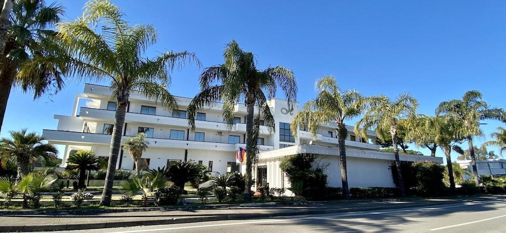 Hotel Club Clorinda Nuova Gestione 2024 Paestum Exterior foto