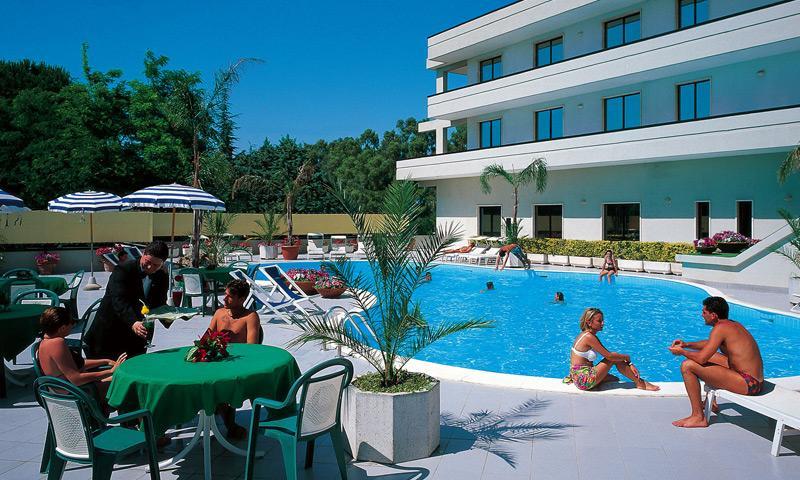 Hotel Club Clorinda Nuova Gestione 2024 Paestum Exterior foto